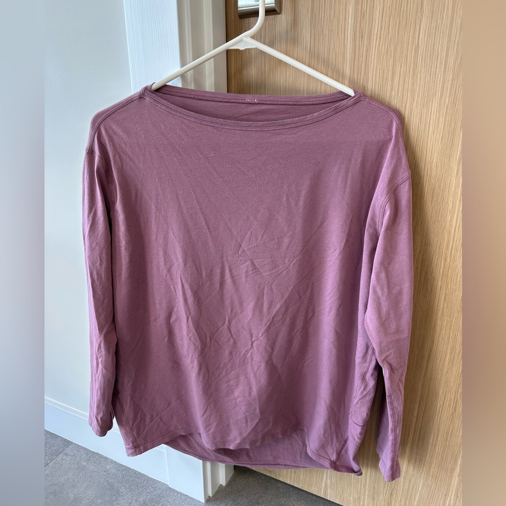 Lululemon Back In Action Long Sleeve